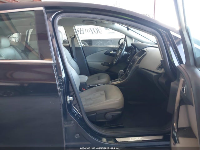1G4PR5SK2E4141986 Buick lea