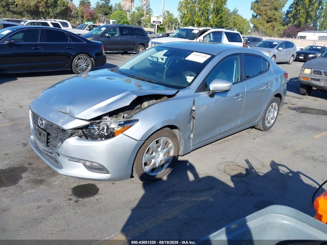 3MZBN1U72JM234045 Mazda pe
