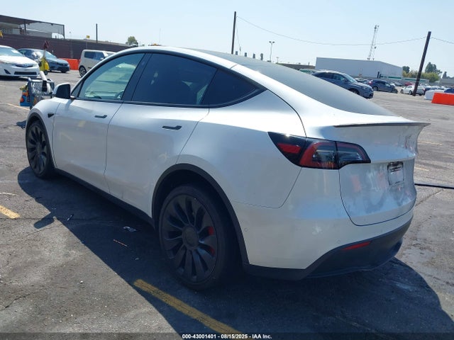 2022 TESLA MODEL Y 7SAYGDEF9NF405918 Photo 2