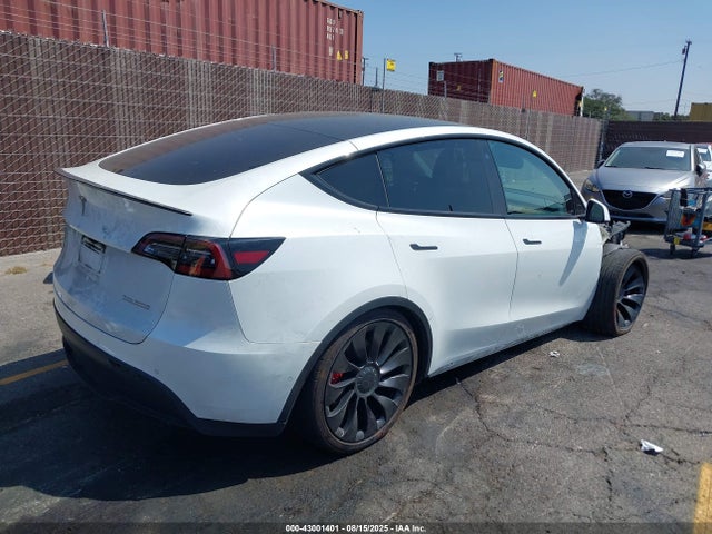2022 TESLA MODEL Y 7SAYGDEF9NF405918 Photo 3