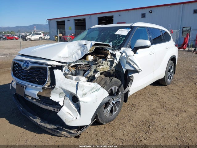 5TDHZRBH2NS175452 Toyota 2gr-fks