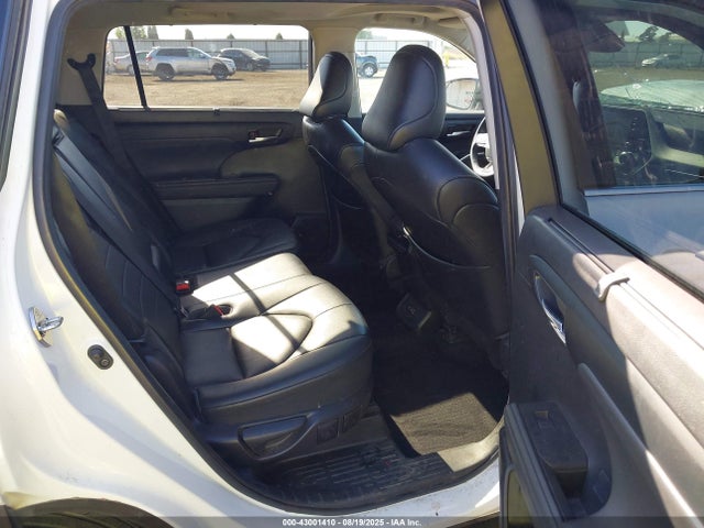 5TDHZRBH2NS175452 Toyota 2gr-fks