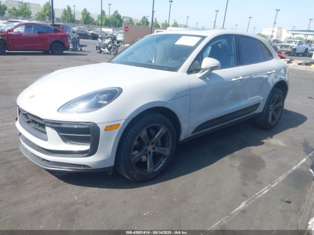 2023 PORSCHE MACAN WP1AA2A58PLB16951 Photo 1