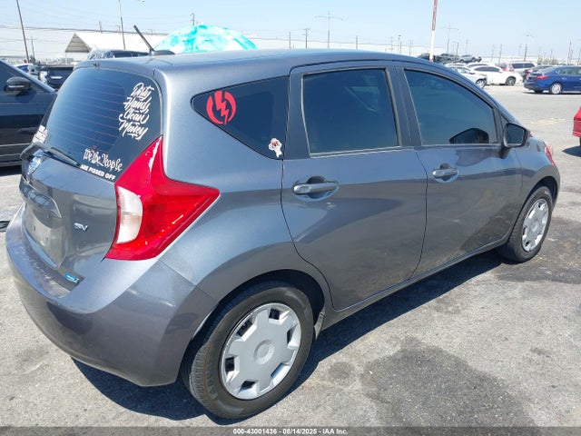 3N1CE2CP1GL378993 Nissan 2016