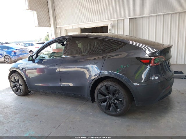 7SAYGDED3RA328402 Tesla Model Y