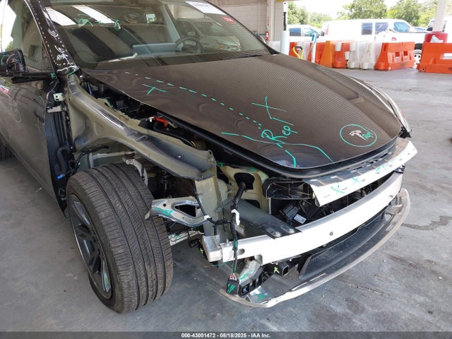 2024 TESLA MODEL Y 7SAYGDED3RA328402 Photo 5