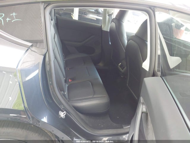 2024 TESLA MODEL Y 7SAYGDED3RA328402 Photo 7