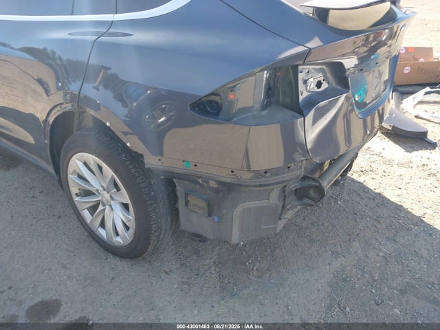 2020 TESLA MODEL X 5YJXCAE23LF302037 Photo 5