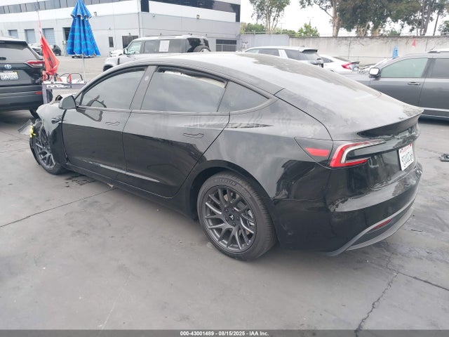 2025 TESLA MODEL 3 5YJ3E1EA0SF982154 Photo 2