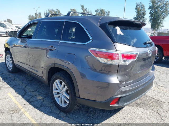 5TDZARFH3FS015328 Toyota 1ar-fe