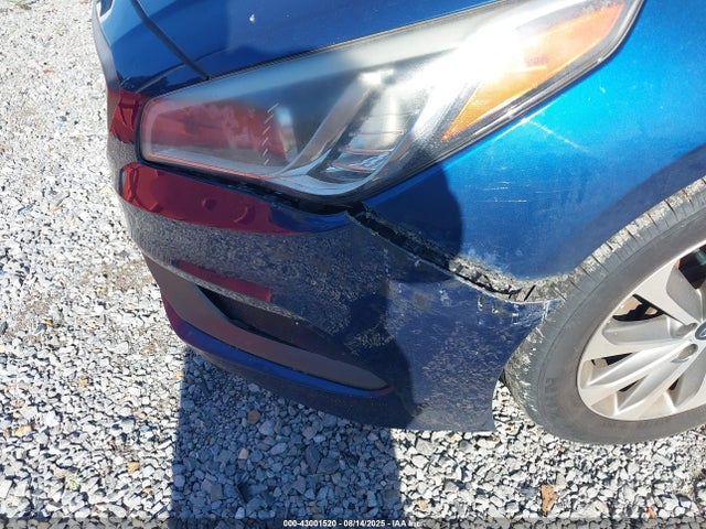 5NPE34AFXHH556015 Hyundai 2017