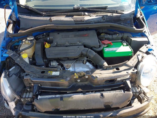 3C3CFFKH7JT472058 Fiat 500