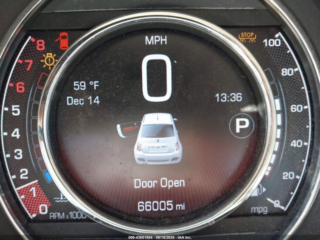 3C3CFFKH7JT472058 Fiat 500