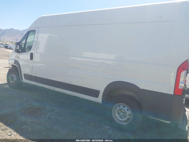 RAM 2014 2014 3C6URVHDXEE120423 Image 3