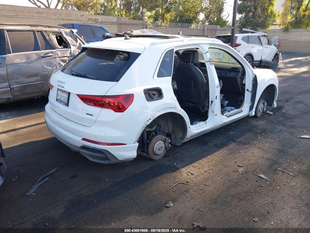 2024 AUDI Q3 WA1DECF33R1028849 Photo 3