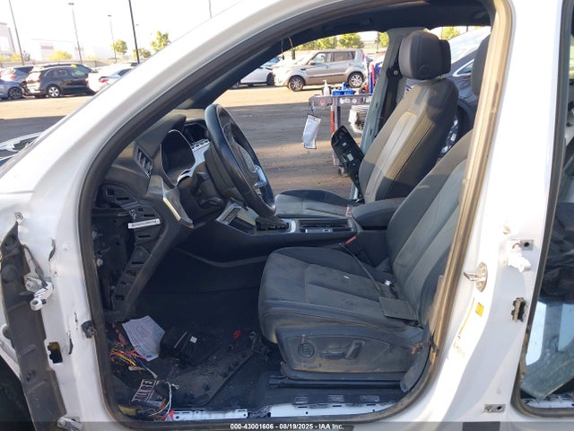 2024 AUDI Q3 WA1DECF33R1028849 Photo 4