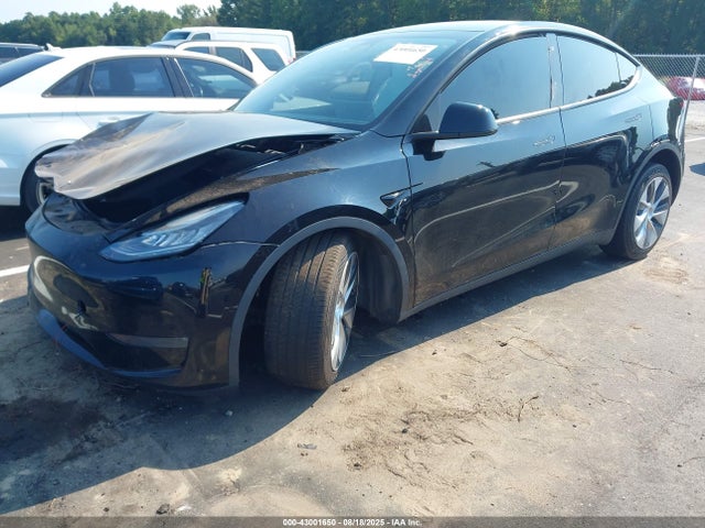 2020 TESLA MODEL Y 5YJYGDEE5LF037285 Photo 1