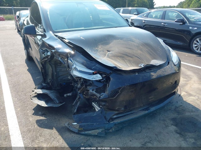 2020 TESLA MODEL Y 5YJYGDEE5LF037285 Photo 5