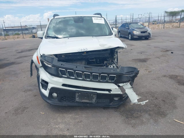 ZACNJABBXKPJ83991 Jeep Renegade