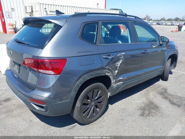 3VVCX7B26NM017701 Volkswagen tsi