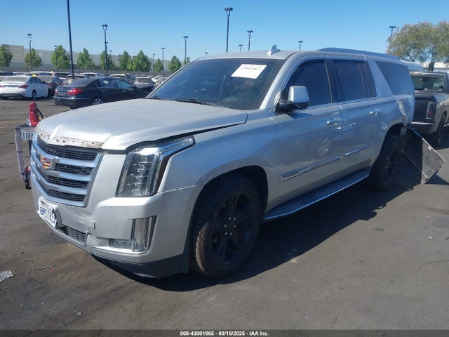 2016 CADILLAC ESCALADE ESV 1GYS4HKJ9GR211733 Photo 1