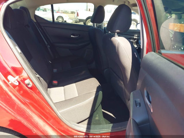 3N1AB8CV7MY330379 Nissan Sentra