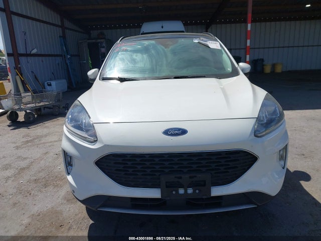 1FMCU9CZ9MUA35842 Ford hev/phev