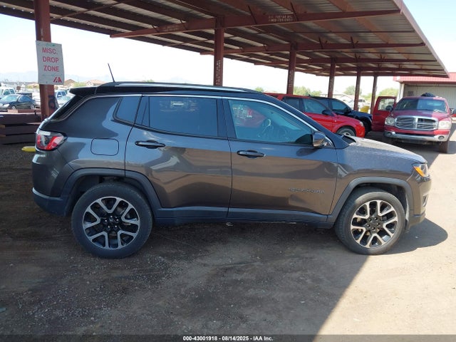Jeep 2018 2018 3C4NJDCB6JT223798 Image 13