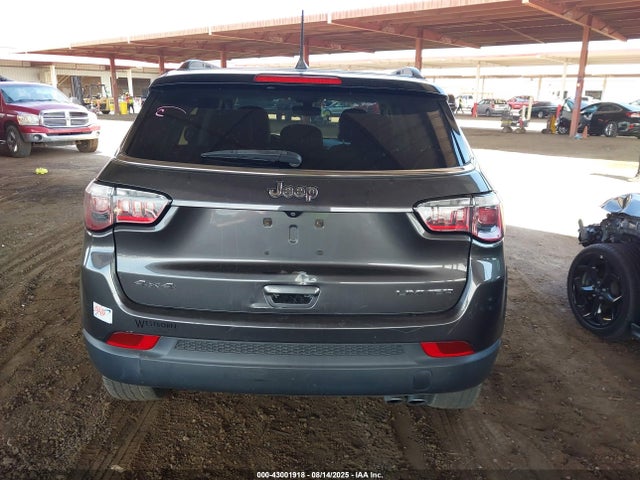 Jeep 2018 2018 3C4NJDCB6JT223798 Image 16