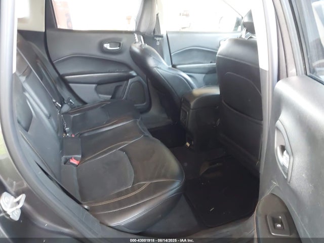 Jeep 2018 2018 3C4NJDCB6JT223798 Image 8