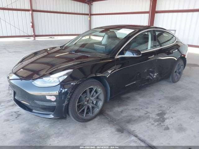 2018 TESLA MODEL 3 5YJ3E1EAXJF172643 Photo 1
