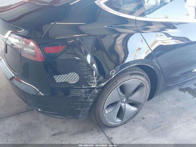 2018 TESLA MODEL 3 5YJ3E1EAXJF172643 Photo 5