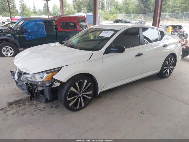 Nissan Altima 2021 1N4BL4CW8MN415587 Image 2