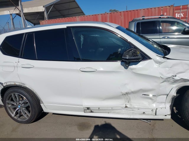 BMW X3 2015 5UXWX9C52F0D62021 Image 13