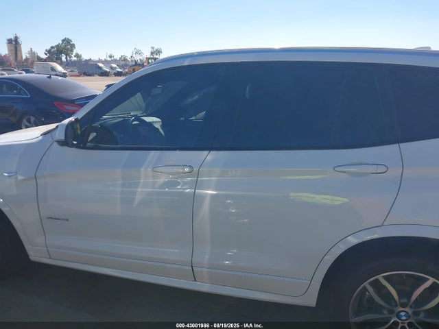 BMW X3 2015 5UXWX9C52F0D62021 Image 14