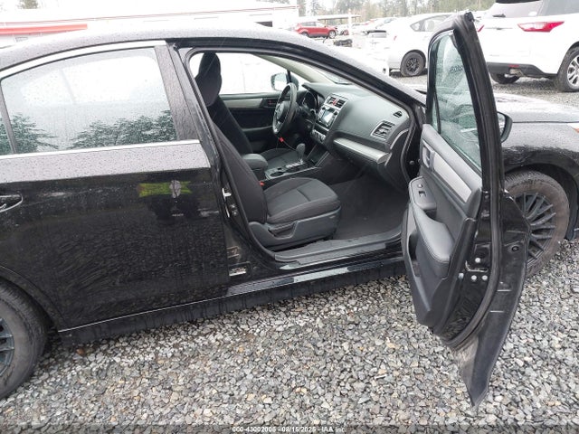 4S3BNAA65J3026810 Subaru u5