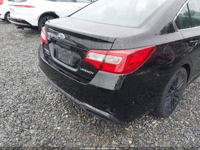 4S3BNAA65J3026810 Subaru u5