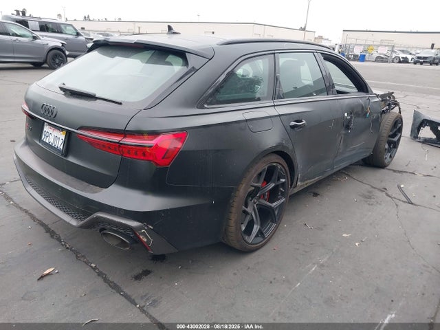 2024 AUDI RS 6 AVANT WUA1DBF23RN903937 Photo 3