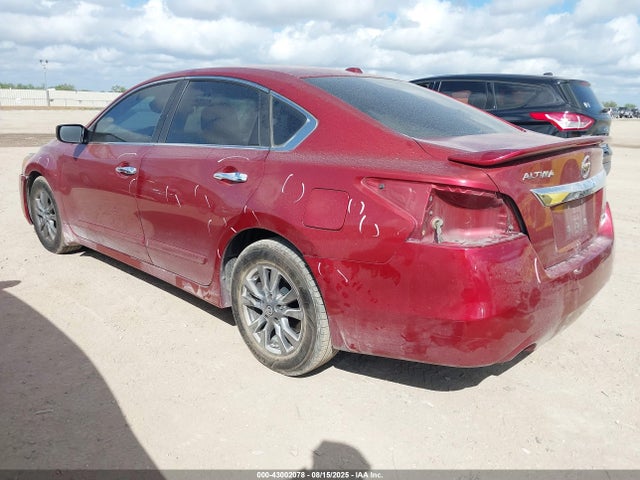 1N4AL3AP7FC570020 Nissan Altima 2.5 S