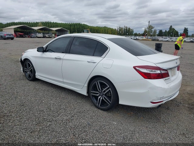 1HGCR2F52HA003717 Honda k24w1