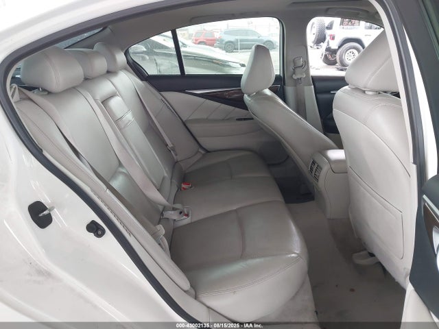 JN1AV7AP6EM691872 Infiniti Q50
