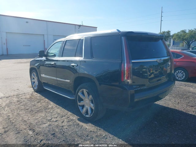 2016 CADILLAC ESCALADE 1GYS4BKJ6GR201674 Photo 2