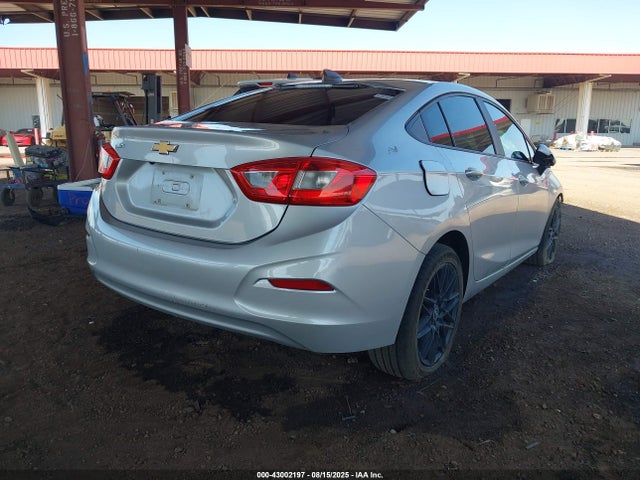 1G1BC5SM7H7244382 Chevrolet le2 -di: direct injection, vvt: variable valve timing, gen, alum
