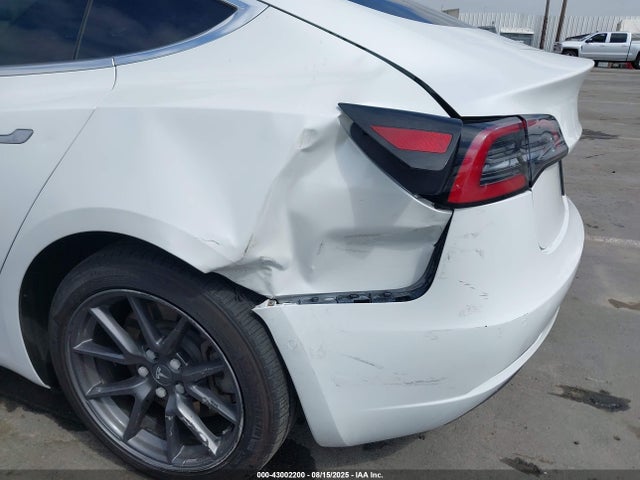 2020 TESLA MODEL 3 5YJ3E1EB3LF651644 Photo 5