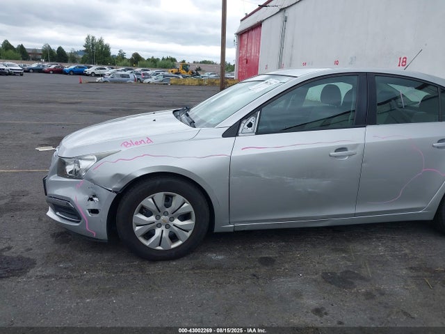 1G1PA5SG3F7129524 Chevrolet lwe