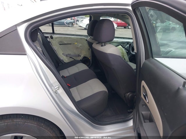 1G1PA5SG3F7129524 Chevrolet lwe
