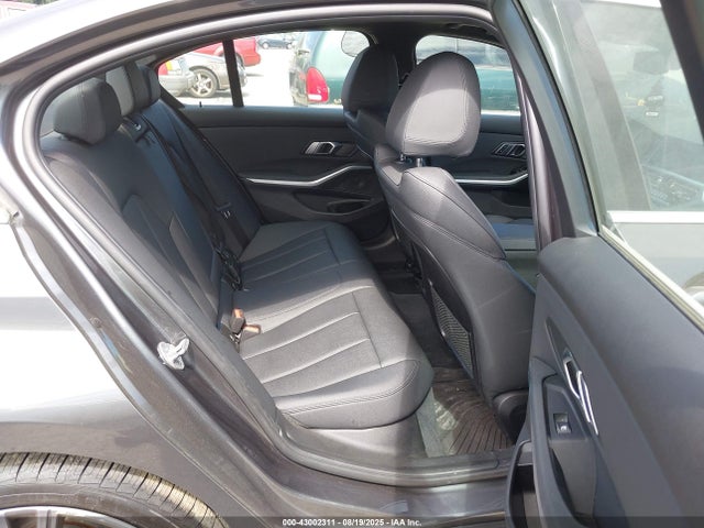 3MW5R1J06L8B14799 BMW 330I