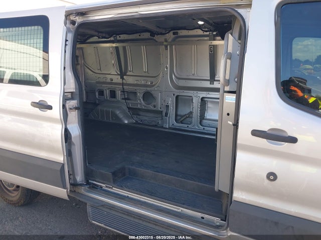 Ford 2019 2019 1FTYE2YM6KKA38007 Image 8
