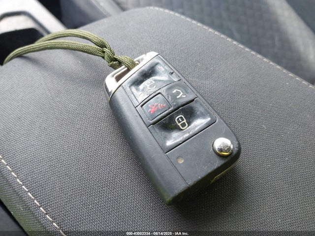 3VV1B7AX0MM025682 Volkswagen 2021