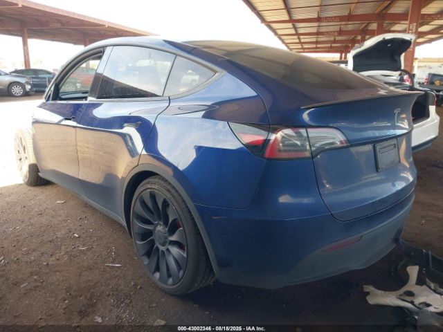 2023 TESLA MODEL Y 7SAYGDEF9PF709592 Photo 2
